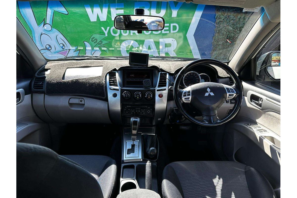 2009 Mitsubishi Challenger LS PB