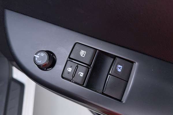 2020 Toyota Hilux Workmate TGN121R Rear Wheel Drive