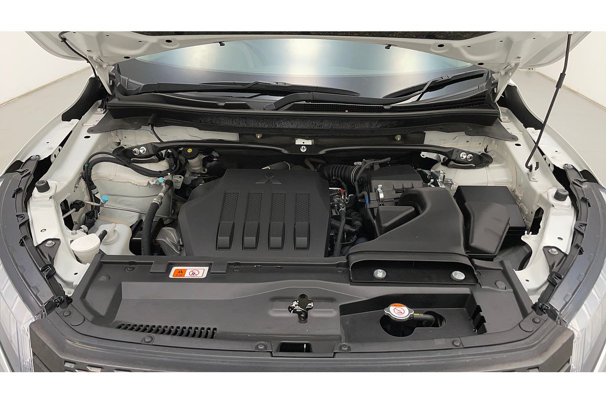 2022 Mitsubishi Eclipse Cross ES YB