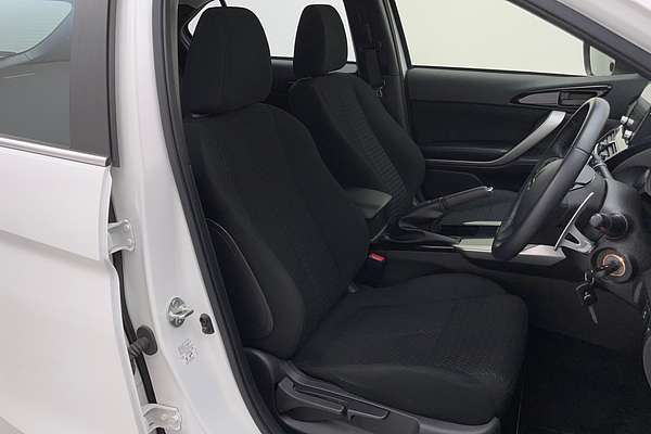 2022 Mitsubishi Eclipse Cross ES YB