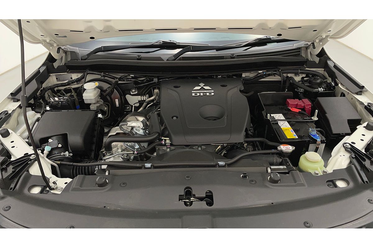 2022 Mitsubishi Triton GLX MR Rear Wheel Drive