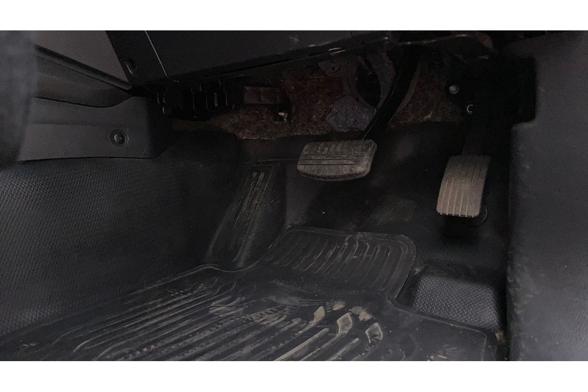 2022 Mitsubishi Triton GLX MR Rear Wheel Drive