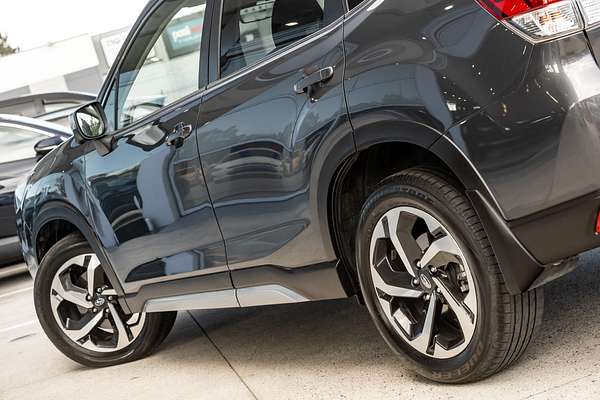 2022 Subaru Forester 2.5i-S S5