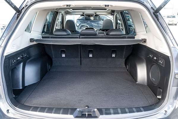 2022 Subaru Forester 2.5i-S S5