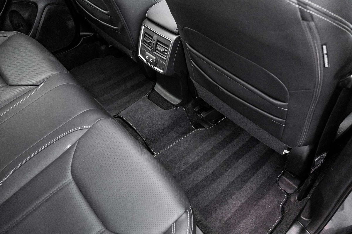 2022 Subaru Forester 2.5i-S S5