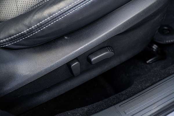 2022 Subaru Forester 2.5i-S S5