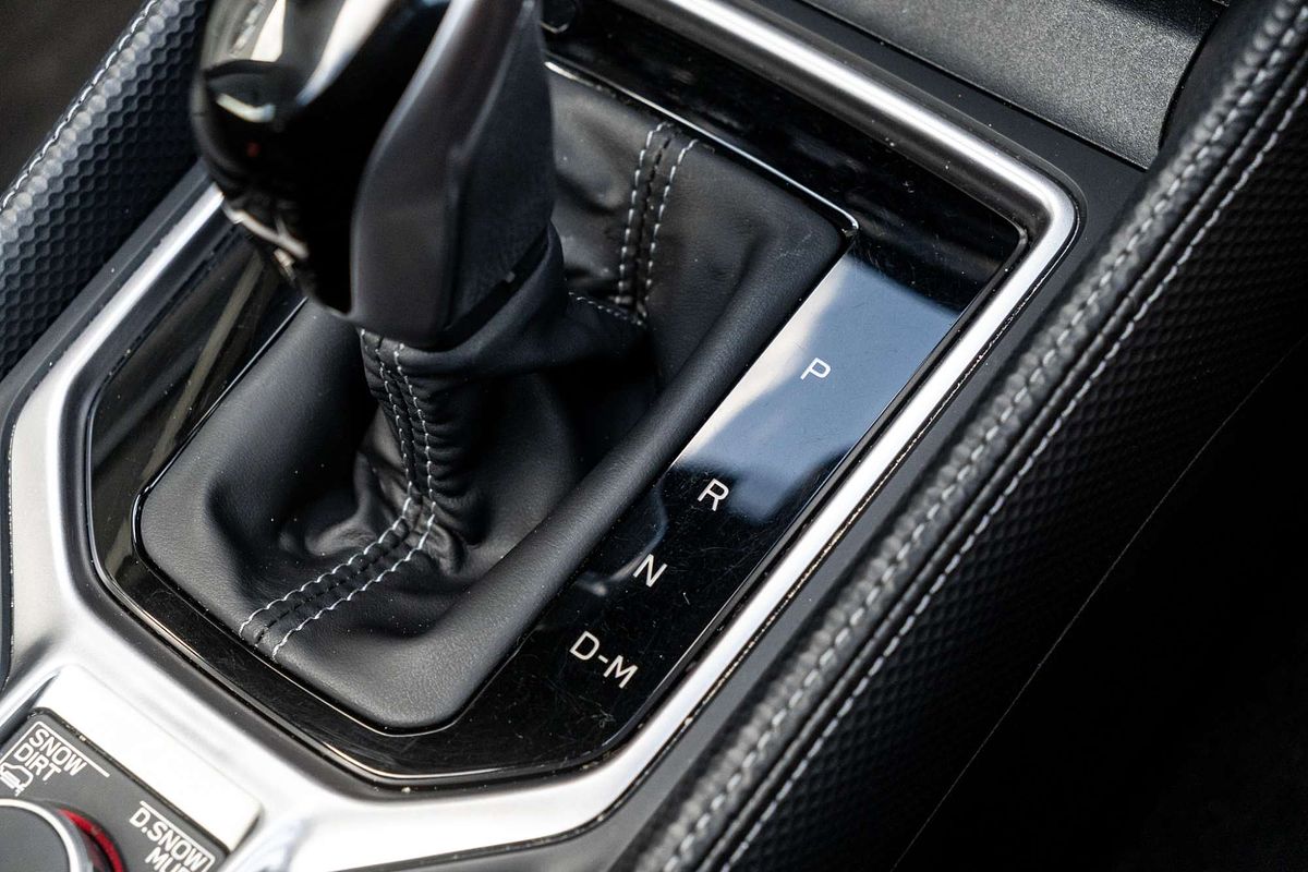 2022 Subaru Forester 2.5i-S S5