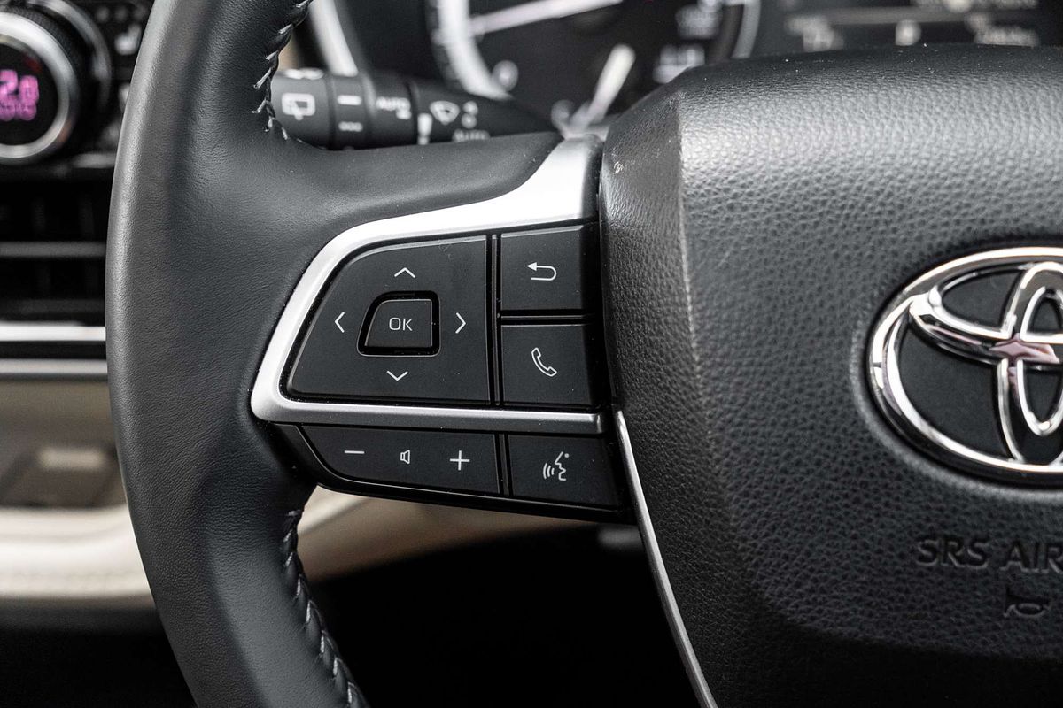 2022 Toyota Kluger Grande GSU75R