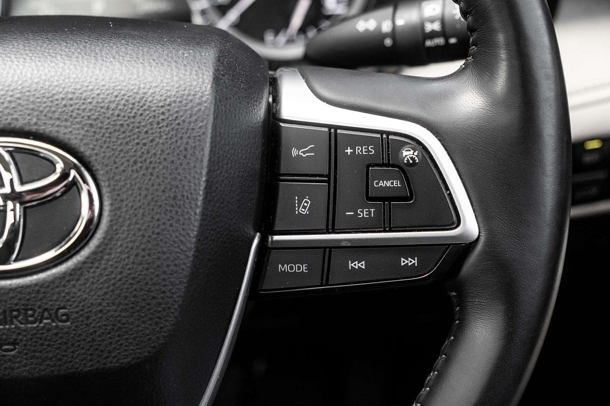 2022 Toyota Kluger Grande GSU75R