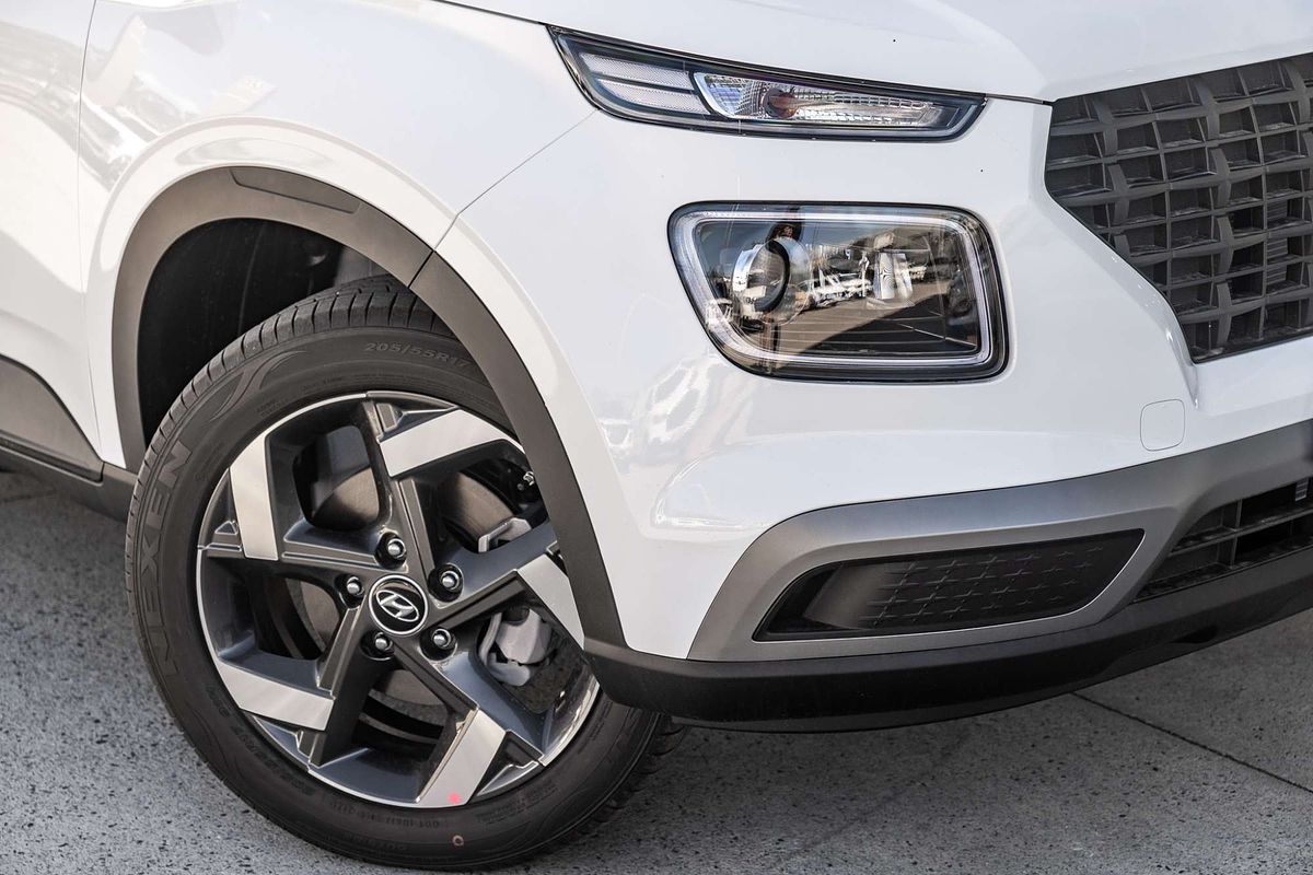 2025 Hyundai Venue Active QX.V5