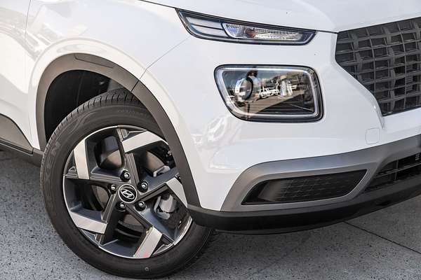2025 Hyundai Venue Active QX.V5