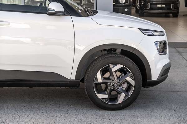 2025 Hyundai Venue Active QX.V5