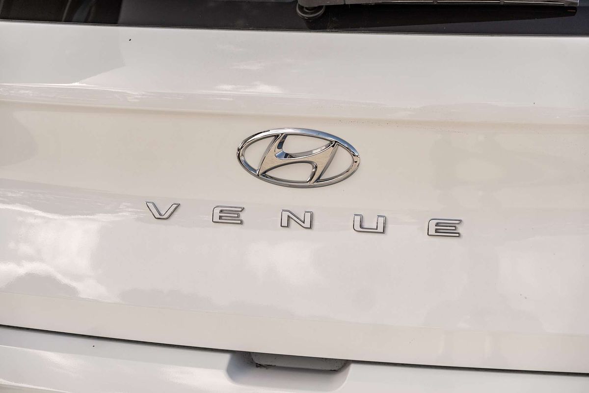 2025 Hyundai Venue Active QX.V5