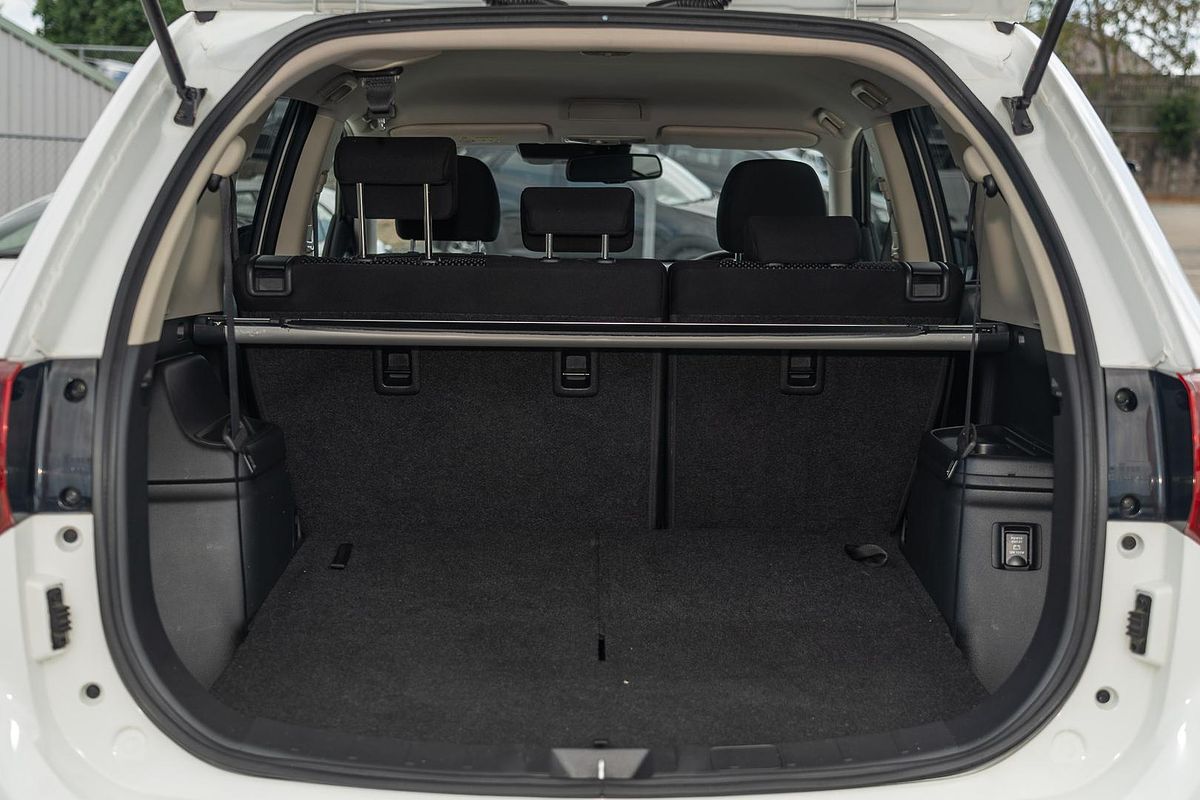 2017 Mitsubishi Outlander LS Safety Pack ZK