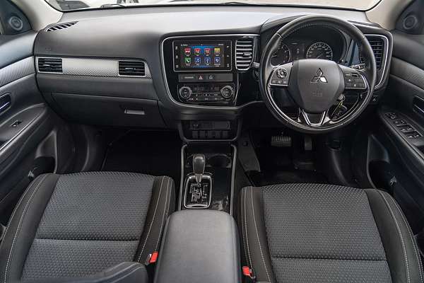 2017 Mitsubishi Outlander LS Safety Pack ZK
