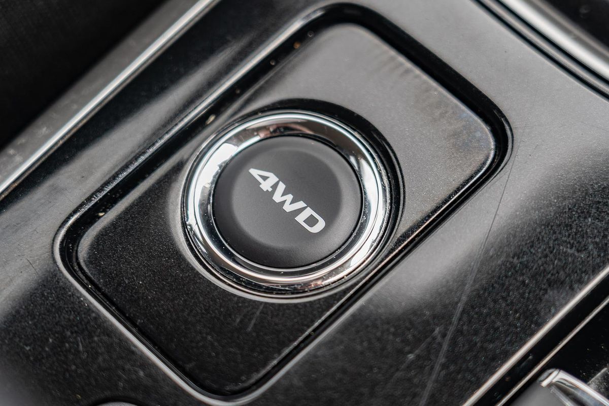 2017 Mitsubishi Outlander LS Safety Pack ZK