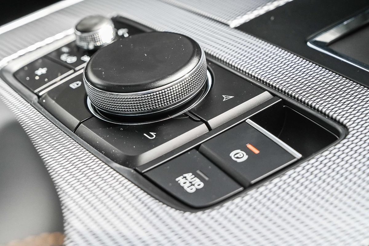 2024 Mazda CX-80 P50e GT KL