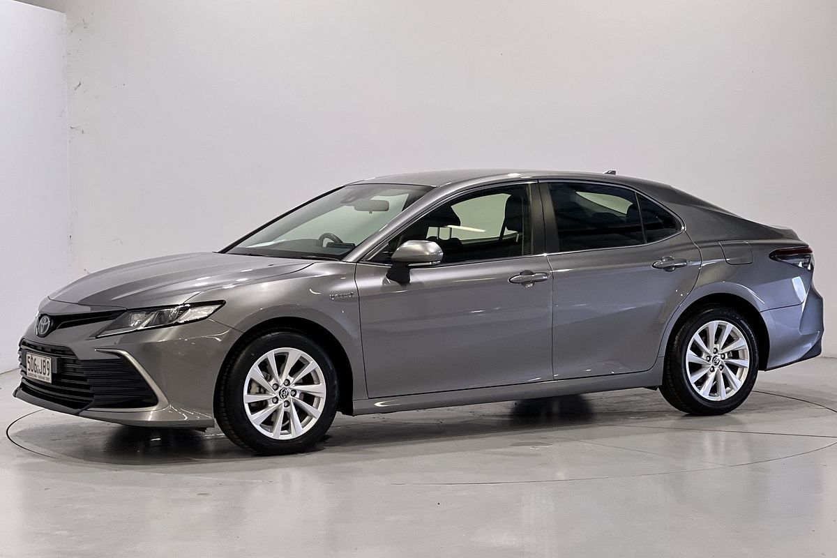 2024 Toyota Camry Ascent AXVH70R