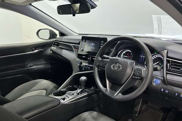 2024 Toyota Camry Ascent AXVH70R