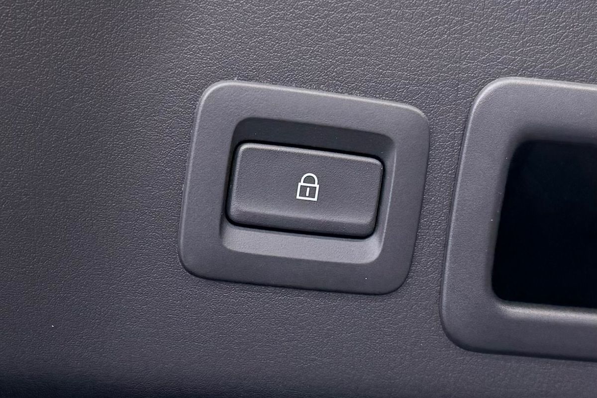 2025 Mazda 3 G25 Evolve SP BP Series