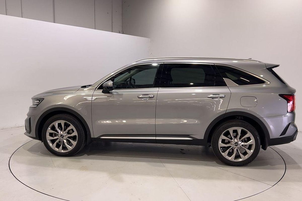 2023 Kia Sorento GT-Line MQ4