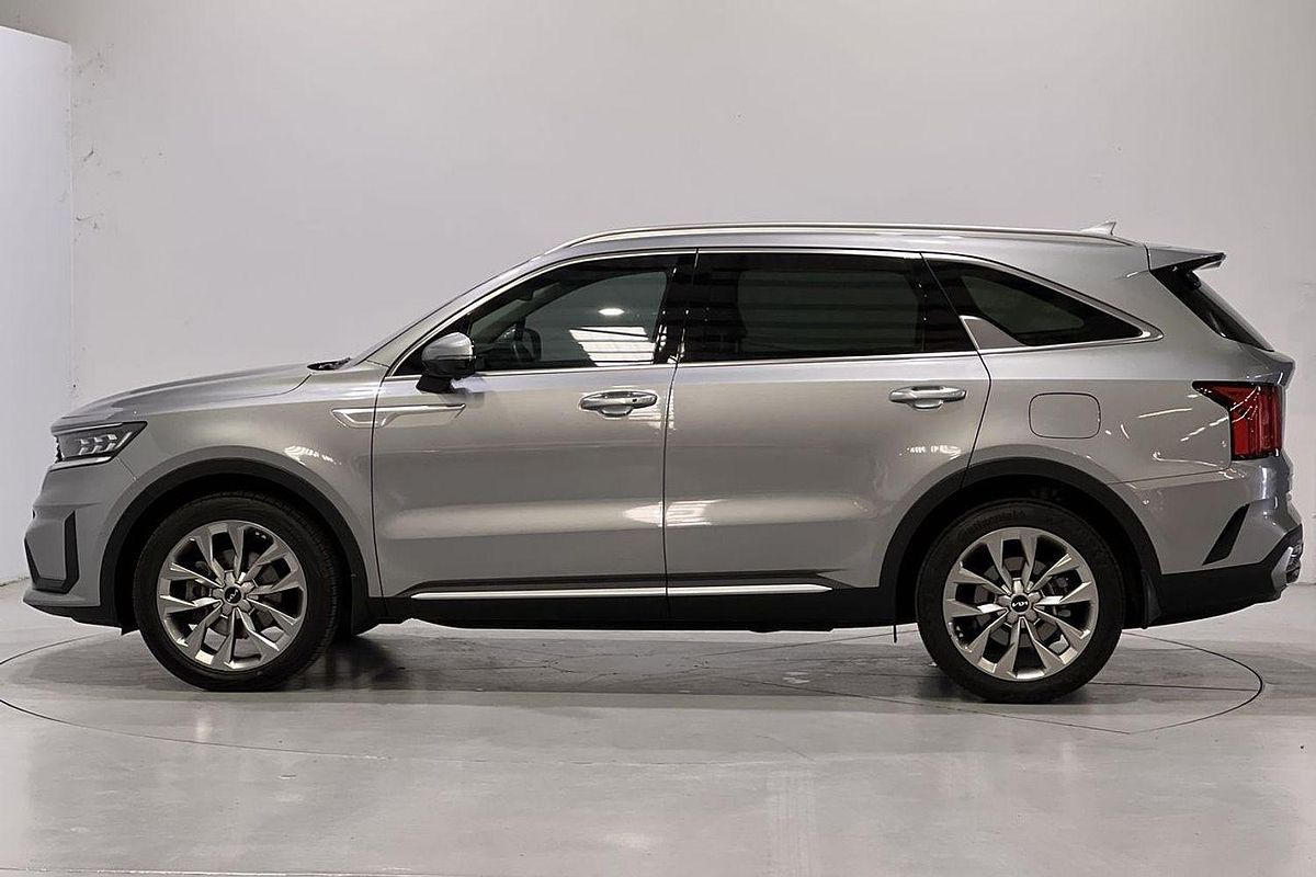 2023 Kia Sorento GT-Line MQ4