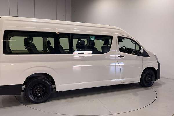 2023 Toyota Hiace Commuter GDH322R ELWB High Roof