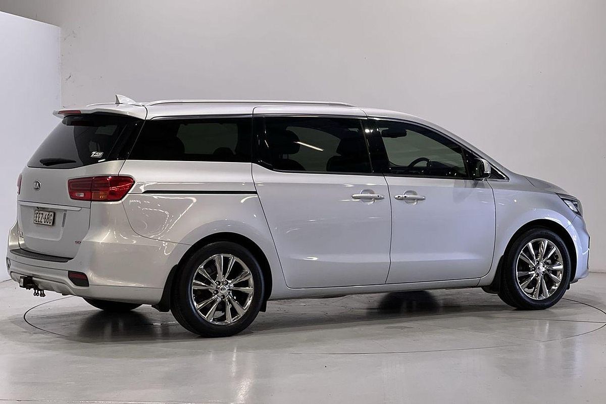 2019 Kia Carnival Platinum YP