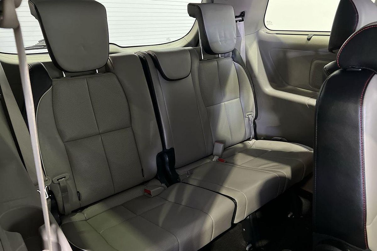 2019 Kia Carnival Platinum YP