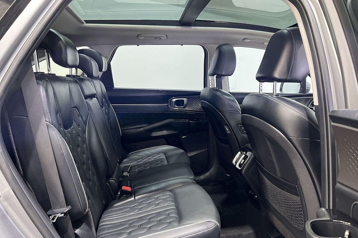 2023 Kia Sorento GT-Line MQ4
