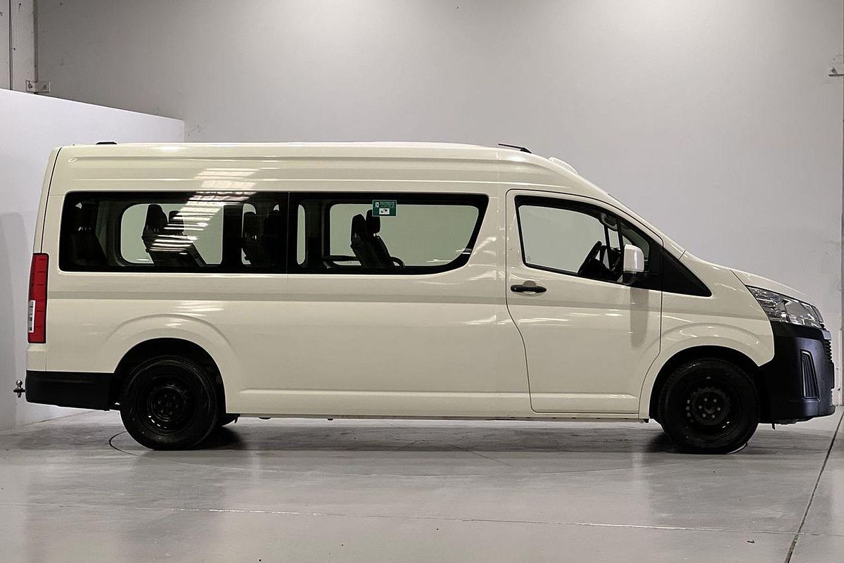 2023 Toyota Hiace Commuter GDH322R ELWB High Roof