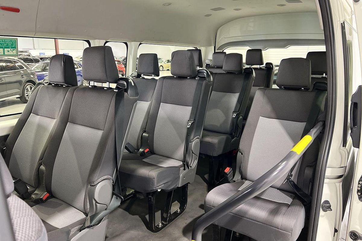 2023 Toyota Hiace Commuter GDH322R ELWB High Roof