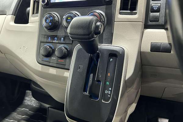 2023 Toyota Hiace Commuter GDH322R ELWB High Roof