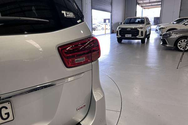 2019 Kia Carnival Platinum YP