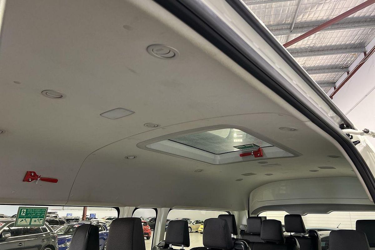 2023 Toyota Hiace Commuter GDH322R ELWB High Roof