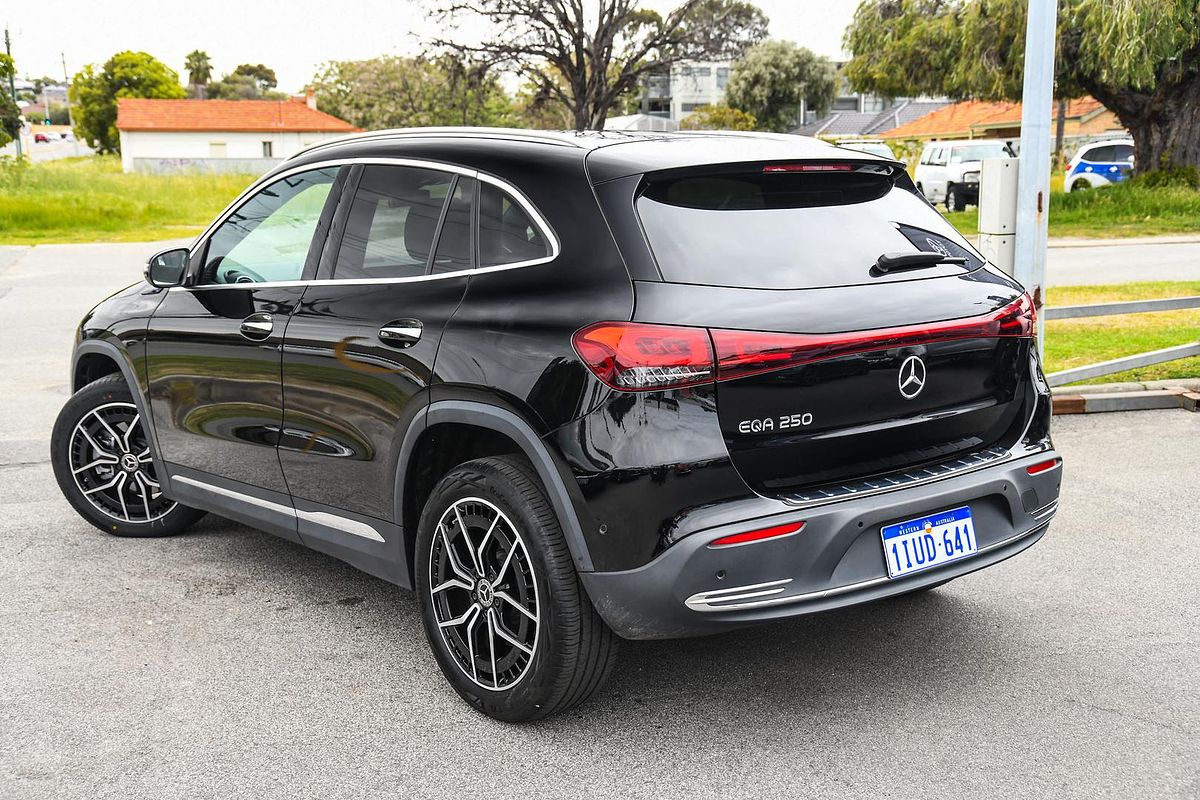 2022 Mercedes-Benz EQA EQA250 H243