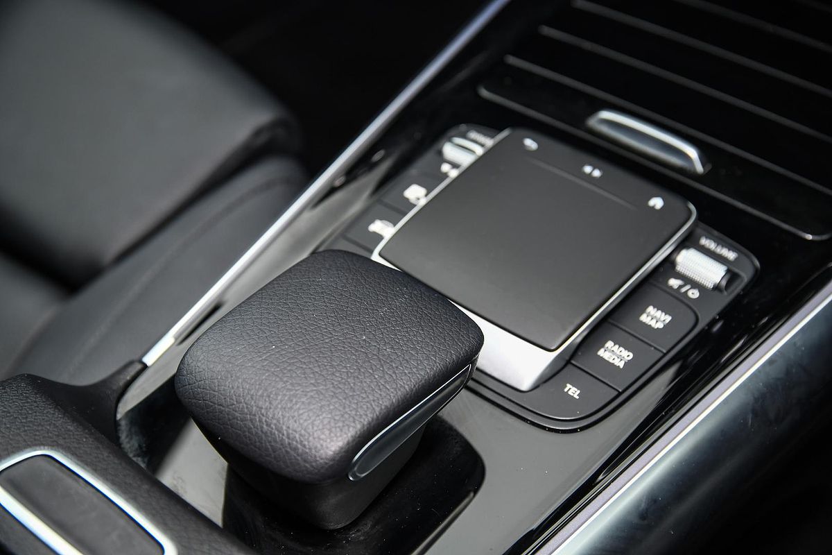 2022 Mercedes-Benz EQA EQA250 H243