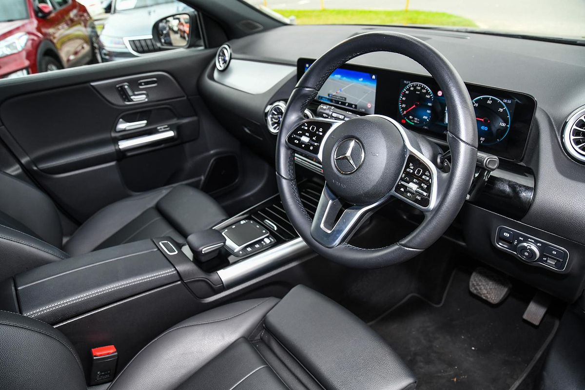 2022 Mercedes-Benz EQA EQA250 H243