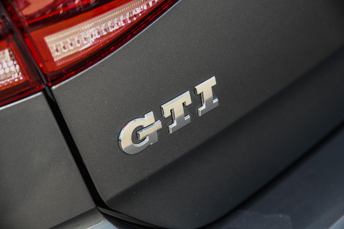 2018 Volkswagen Golf GTI 7.5