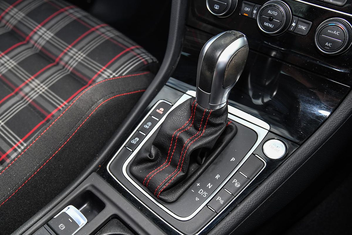 2018 Volkswagen Golf GTI 7.5