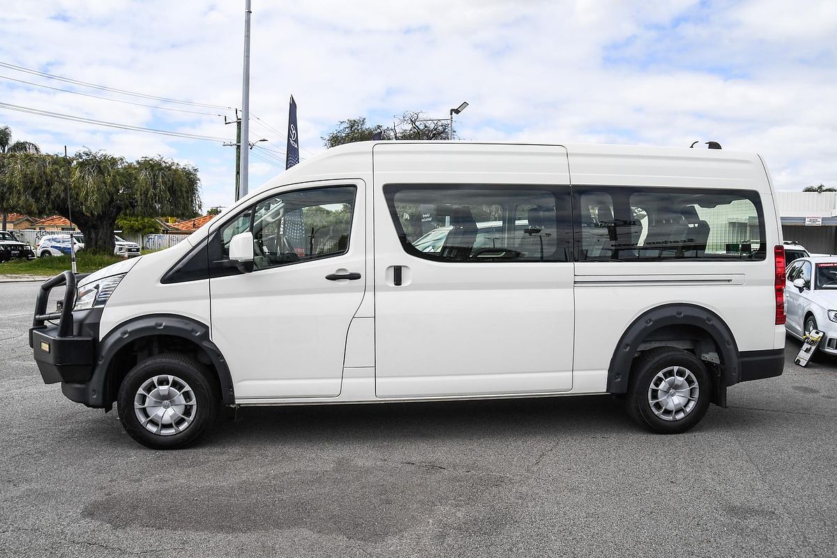 2022 Toyota Hiace Commuter GDH322R ELWB High Roof