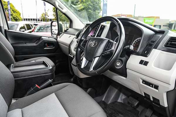 2022 Toyota Hiace Commuter GDH322R ELWB High Roof