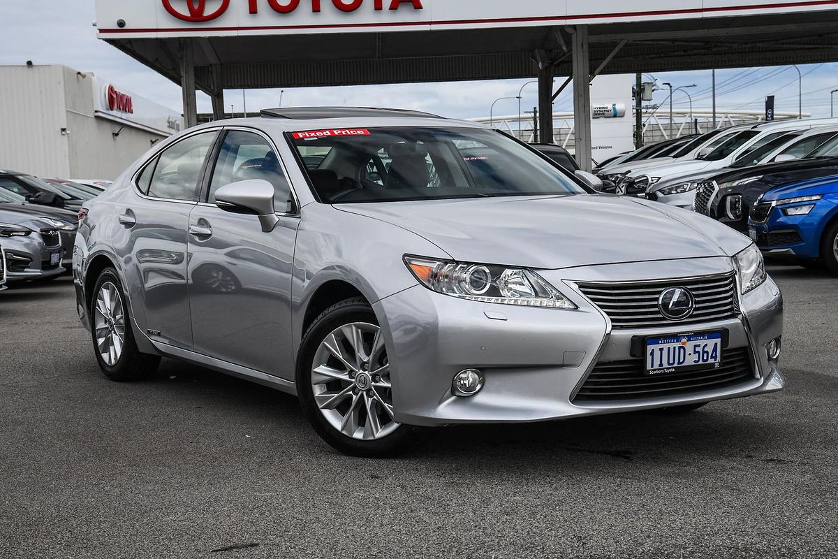 2014 Lexus ES ES300h Sports Luxury AVV60R
