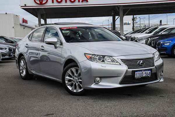 2014 Lexus ES ES300h Sports Luxury AVV60R