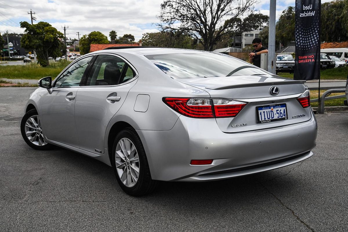 2014 Lexus ES ES300h Sports Luxury AVV60R