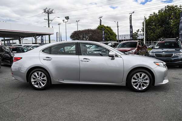 2014 Lexus ES ES300h Sports Luxury AVV60R