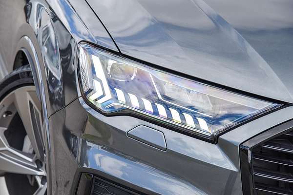 2023 Audi Q7 50 TDI S line 4M