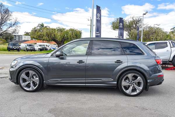 2023 Audi Q7 50 TDI S line 4M