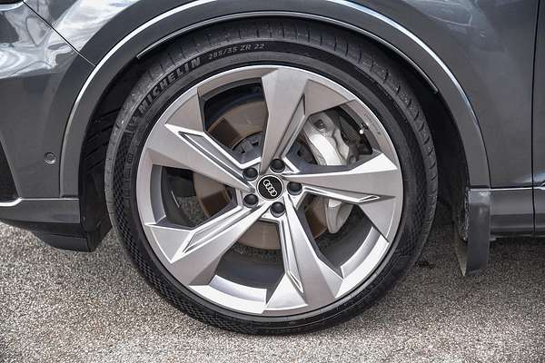 2023 Audi Q7 50 TDI S line 4M