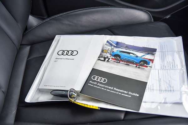 2023 Audi Q7 50 TDI S line 4M